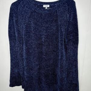 TOBI chenille sweater in women's size Medium